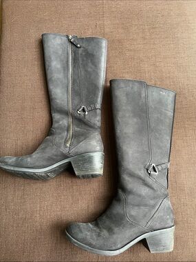 Women's Teva Mid-Calf Side-Zip Leather Boots